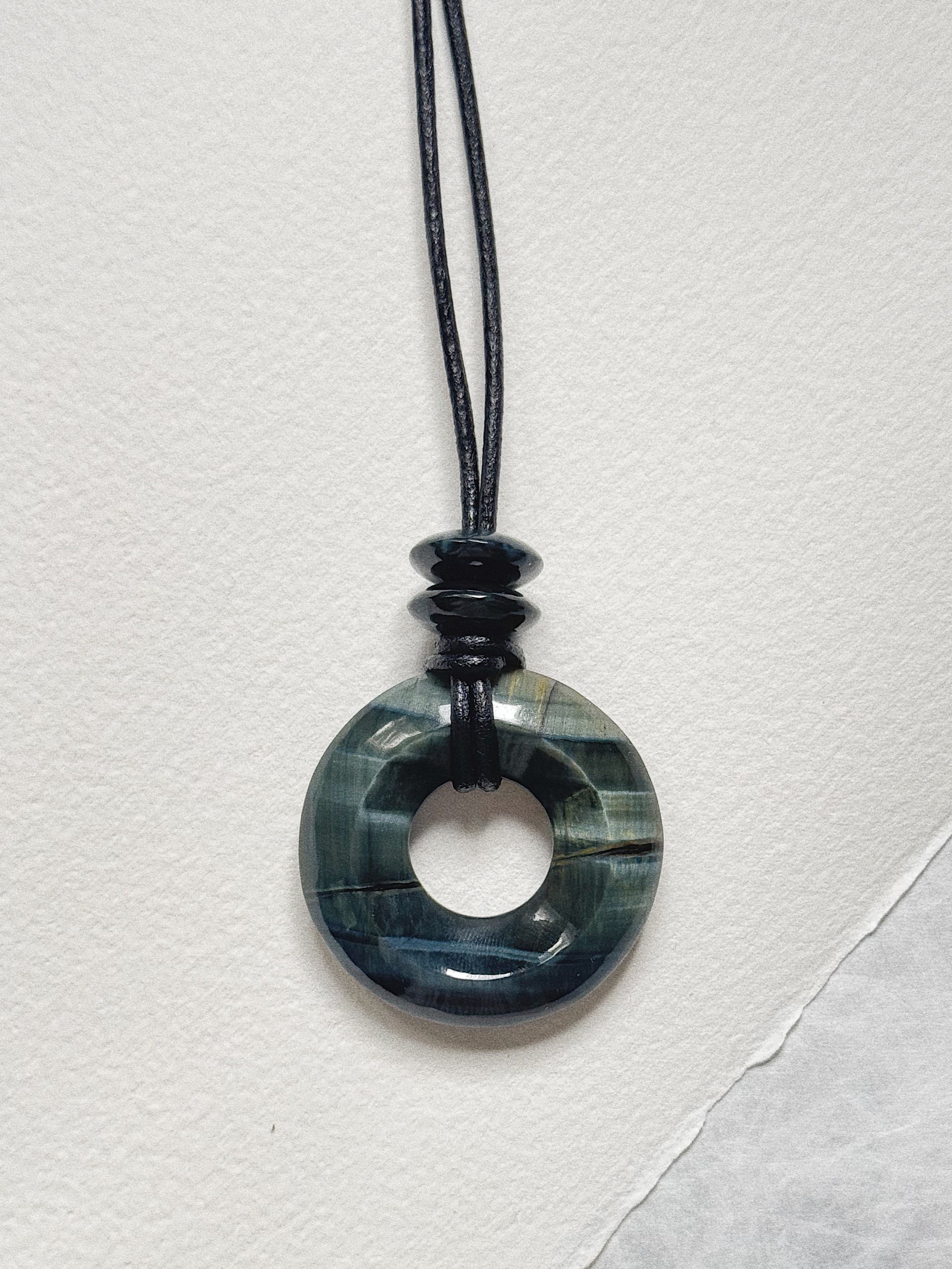 ashia studio halo necklace